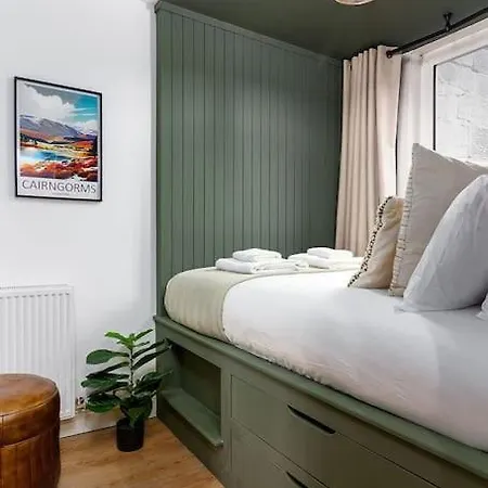The Stylish 3-Bedroom Maisonette Retreat Stirling Exterior photo