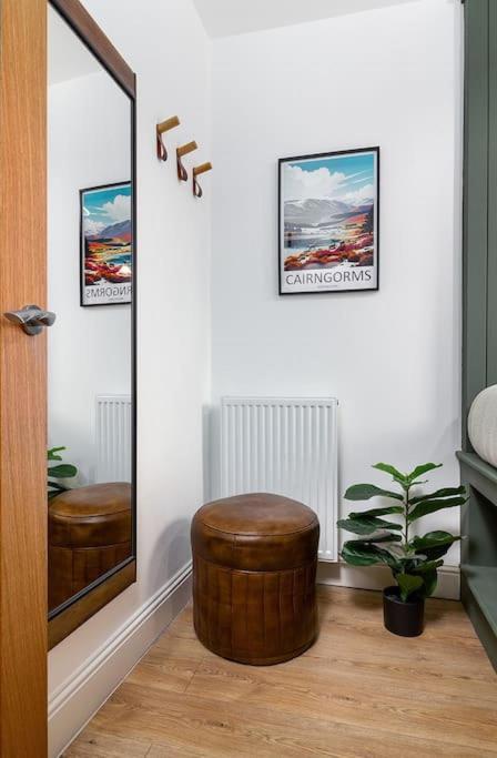Apartment The Stylish 3-bedroom Maisonette Retreat Stirling
