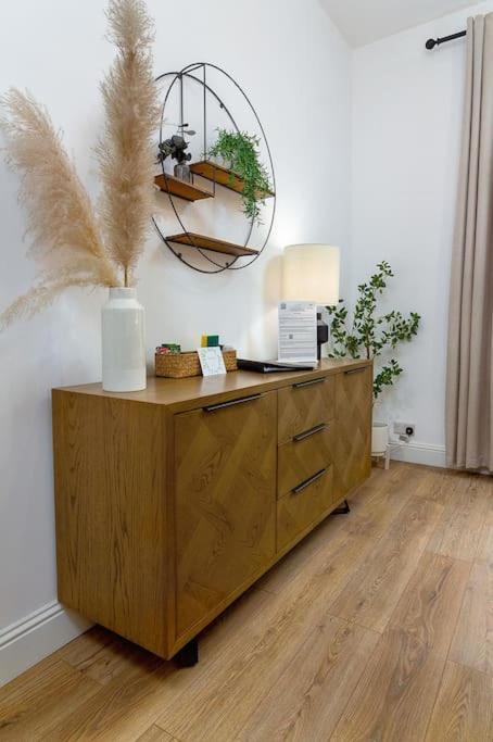 The Stylish 3-bedroom Maisonette Retreat *
