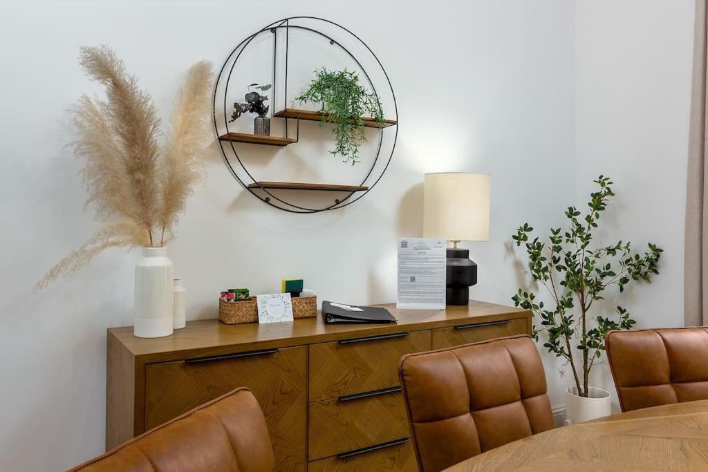 The Stylish 3-bedroom Maisonette Retreat * Stirling