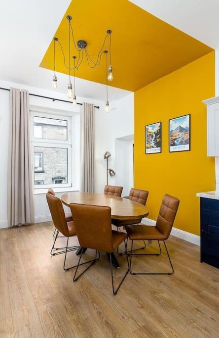 The Stylish 3-bedroom Maisonette Retreat Apartment *